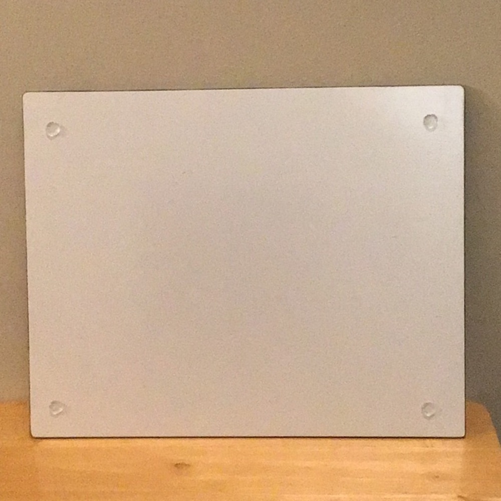 Peanuts Glass Cutting Board - Picture 12 of 13